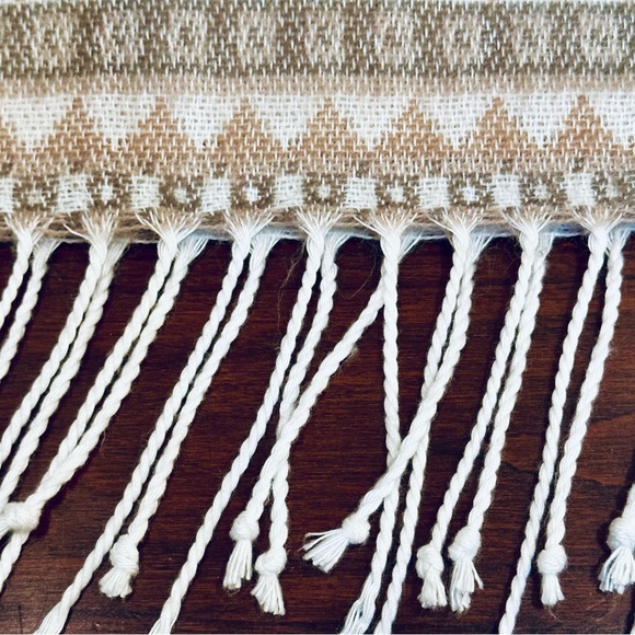 VTG Wilsons Soft Acrylic Neutral Snowflake Wide Scarf Made in Italy - Picture 5 of 8